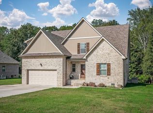 158 Briarwood Ln, Smithville, TN 37166
