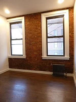 Rented by Bohemia Realty Group | media 43