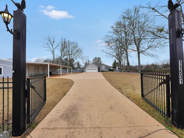 11531 E Lovejoy Rd, Hampton, GA 30228