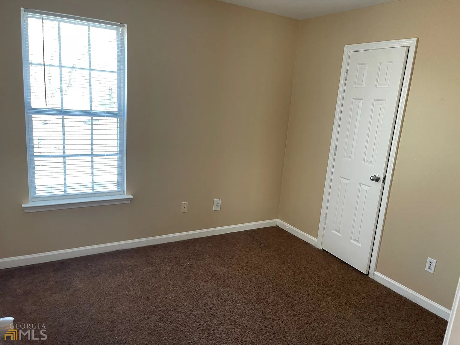 4 bed, 2.0 bath, $1,750 — Photo 4