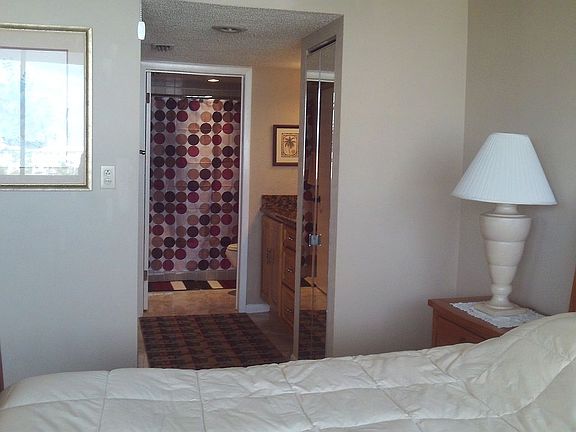 5th image of 300 Columbia Dr APT 2508