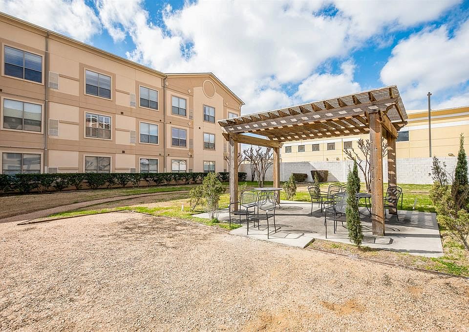 1st image of 6655 W Sam Houston Parkway #2B
