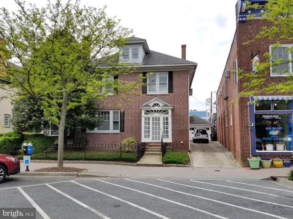 104 2nd St #2, Lewes, DE 19958