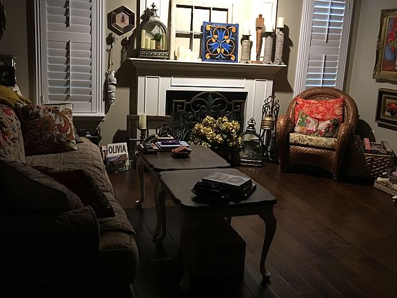 LR custom plantation shutter