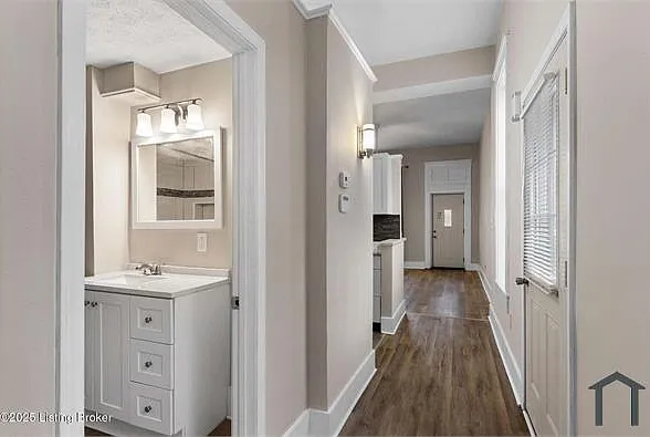 408 Dr W J Hodge St #J — Photo 17