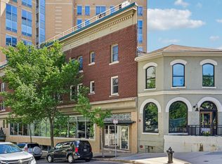 111 N Hamilton St APT 203, Madison, WI 53703