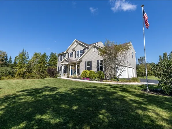 4789 Verplank Rd, Clay, NY 13041