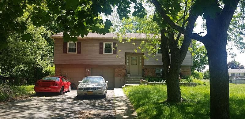 1st image of 15 Patricia Rd