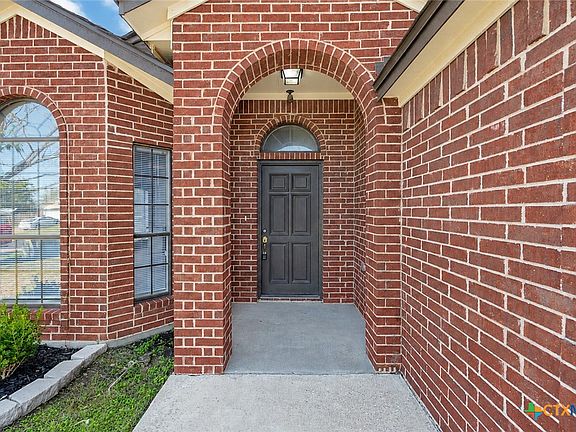 4th image of 3402 Rainforest Ln