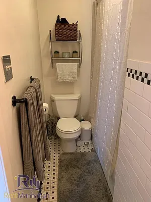 Rented by Yellowstone Equity Management Inc | media 20