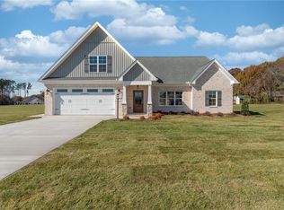 178 Sandpiper Dr, Lexington, NC 27295