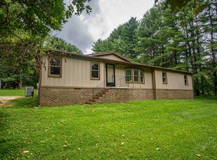 769 Turnip Patch Rd SW, Meadows Of Dan, VA 24120