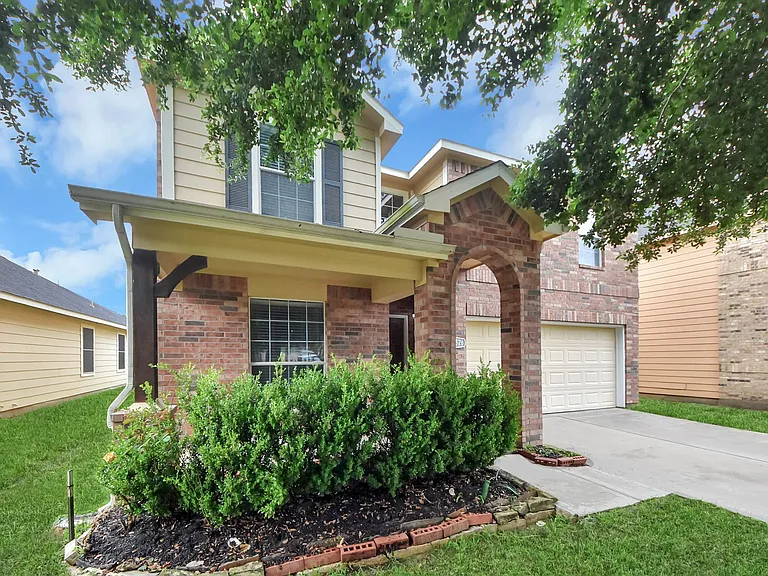 26526 Marble Point Ln — Photo 37