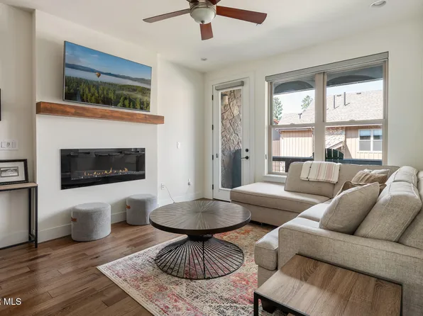 104 STAGECOACH Way, Fraser, CO 80442