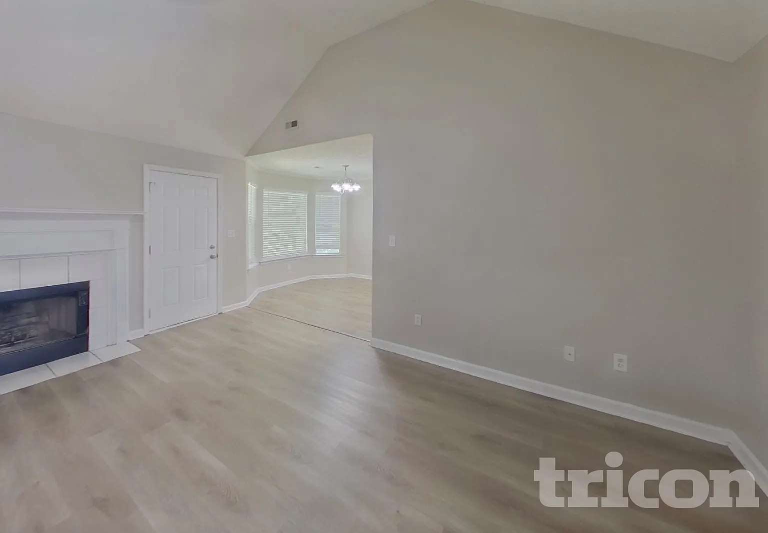 162 Willow Springs Lane Stockbridge GA — Photo 3