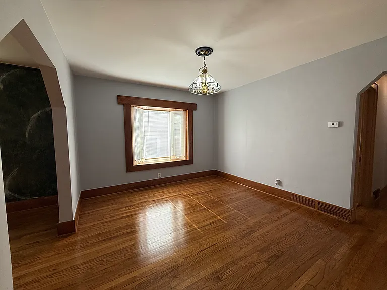 8369 Harding Ave — Photo 10