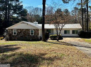 125 Lantern Ridge Ct, Alpharetta, GA 30009