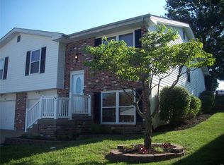 806 Beechwood Dr, Arnold, MO