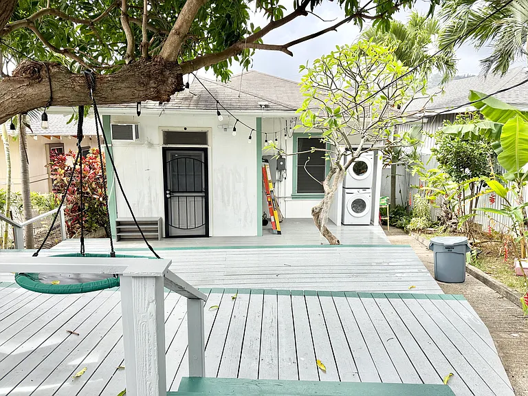 225 Auwaiolimu St — Photo 16