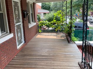 4001 Murray St, Flushing, NY 11354