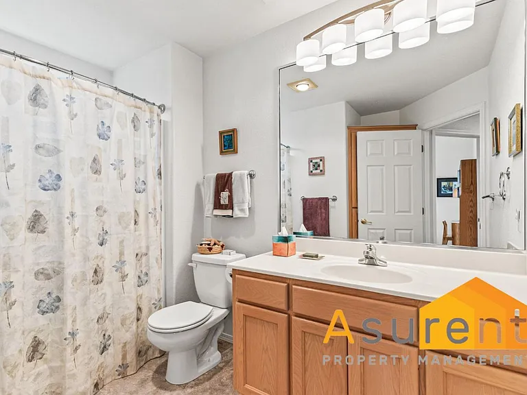 500 Starflower Ln — Photo 11