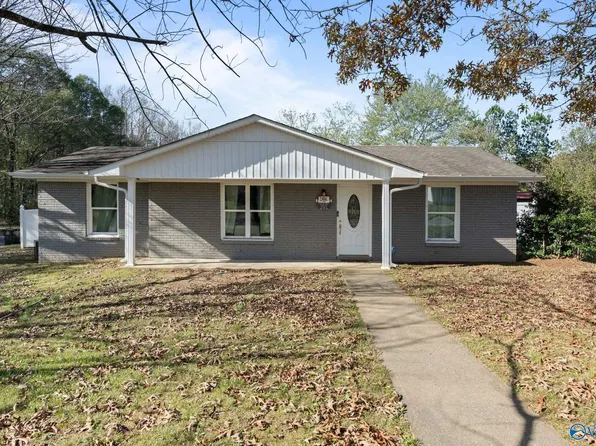 2116 Aretha St, Athens, AL 35611