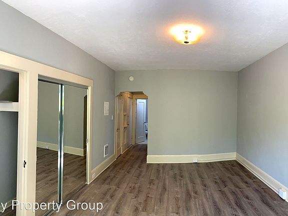 4th image of 572 Valencia St #201