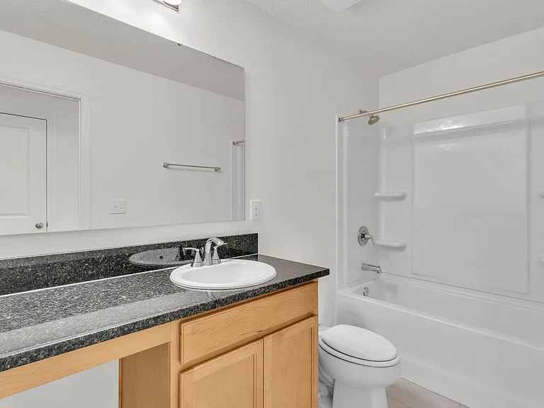 727 Chestnut Ln — Photo 20