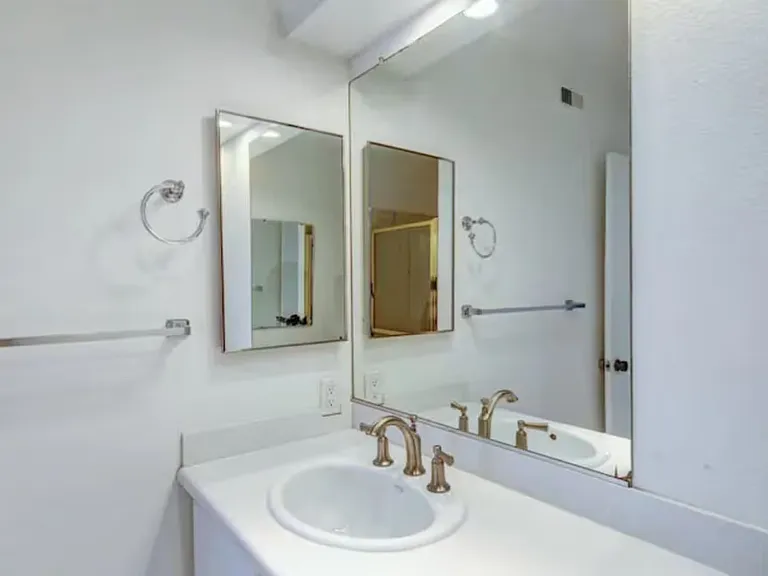 817 E Arenas Rd — Photo 21