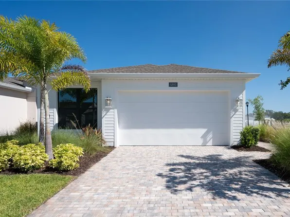 5890 Windbreak Ct, Apollo Beach, FL 33572