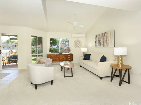 94-720 Lumiauau St #J4, Waipahu, HI 96797