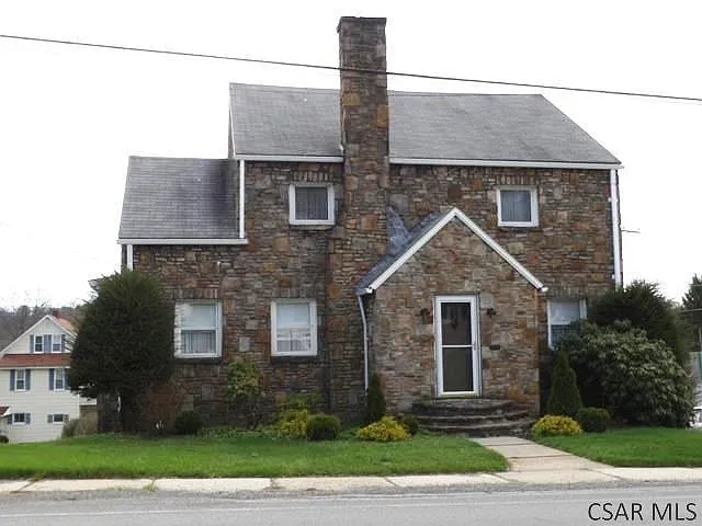 1641 Franklin St photo 1