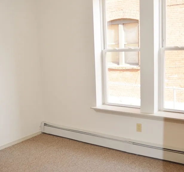 50 Elliott St — Photo 4