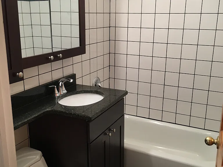3248 W Haddon Ave — Photo 15