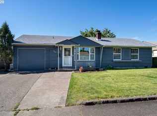 1267 Olympic St, Springfield, OR 97477