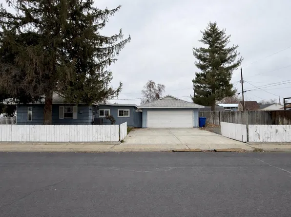 1302 Cedar Ave, Richland, WA 99354