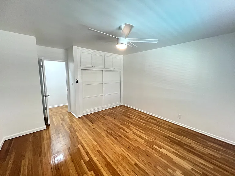 MLK Blvd Apartments — Photo 42