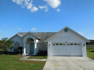 38928 Carr Dr, Zephyrhills, FL 33540