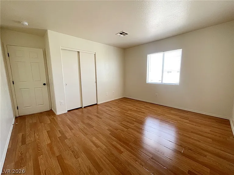 1018 Cliffbrook Hedge Ave — Photo 31