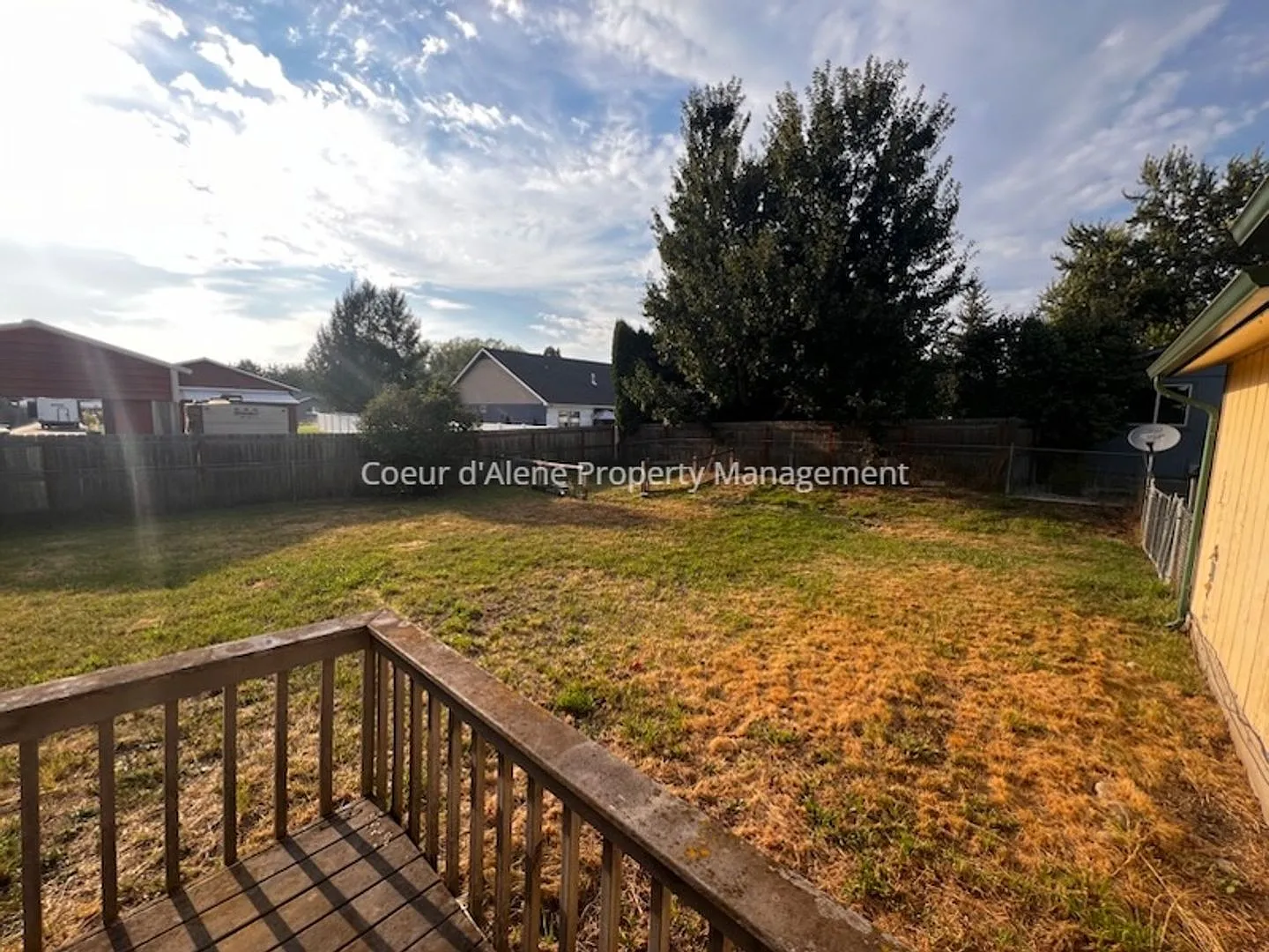3 bed house at end of culdesac — Photo 2