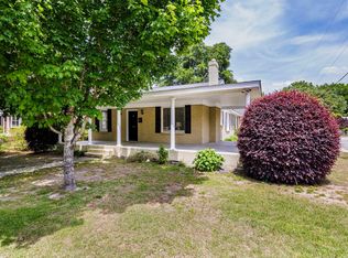 2745 Heyward St, Columbia, SC 29205