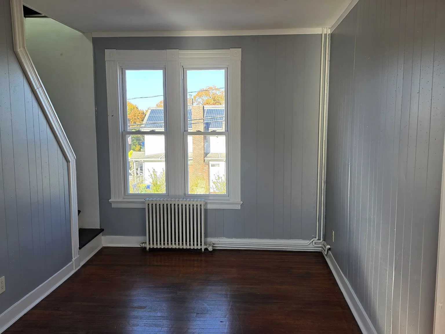 3 bed, 1.0 bath, 1467 sqft, $1,800 — Photo 3