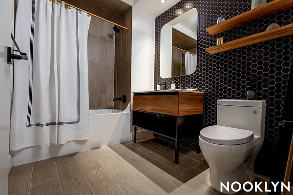 Rented by Nooklyn NYC LLC | media 9