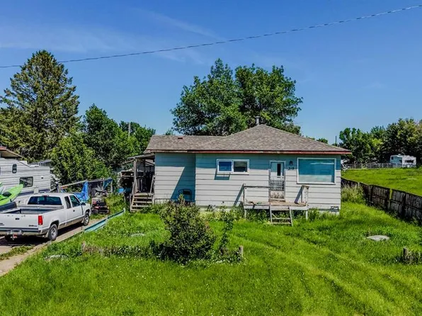 218 W 3a St, Stirling, AB T0K 2E0
