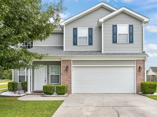 501 Pearl Valley Ct, Jacksonville, NC 28546