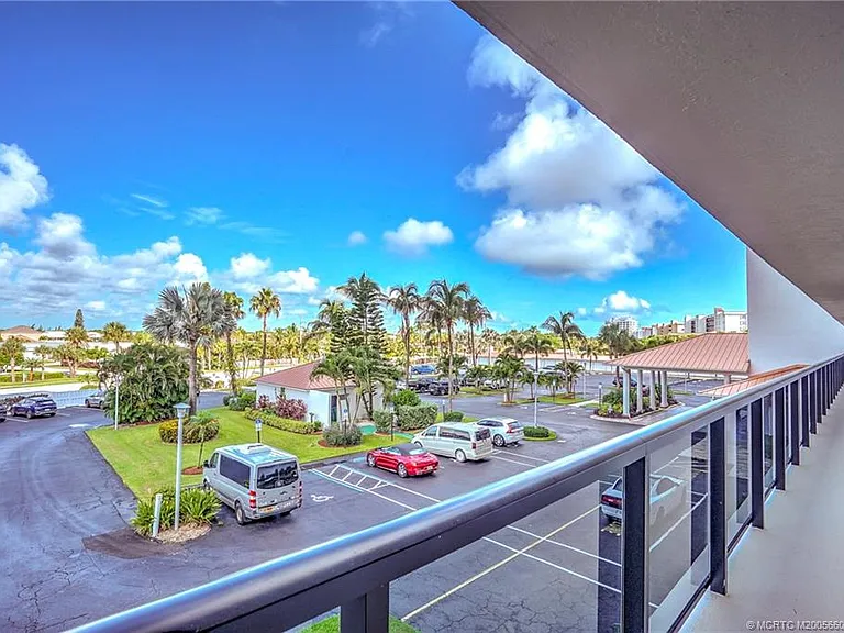 10410 S Ocean Dr #209 — Photo 6