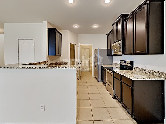 4th image of 7838 Creekshore Cv