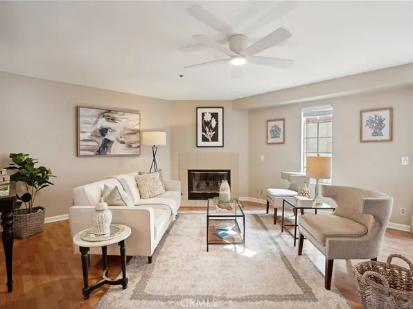 1660 W 220th St Unit 3, Torrance, CA 90501