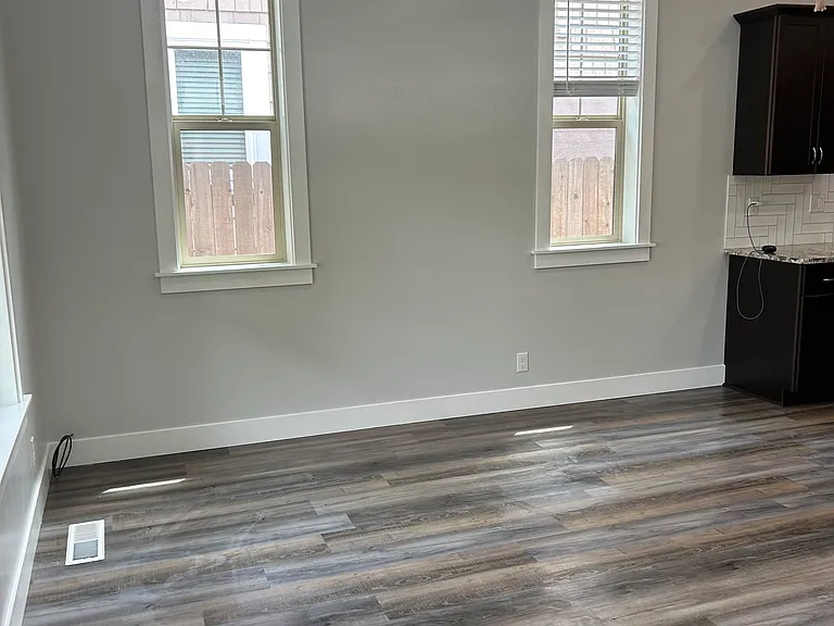 6405 W York St — Photo 10