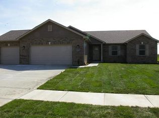 2646 London Ln, Shiloh, IL 62221